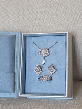Sterling Silver Rose Necklace, Earrings & Ring Set - Silver
